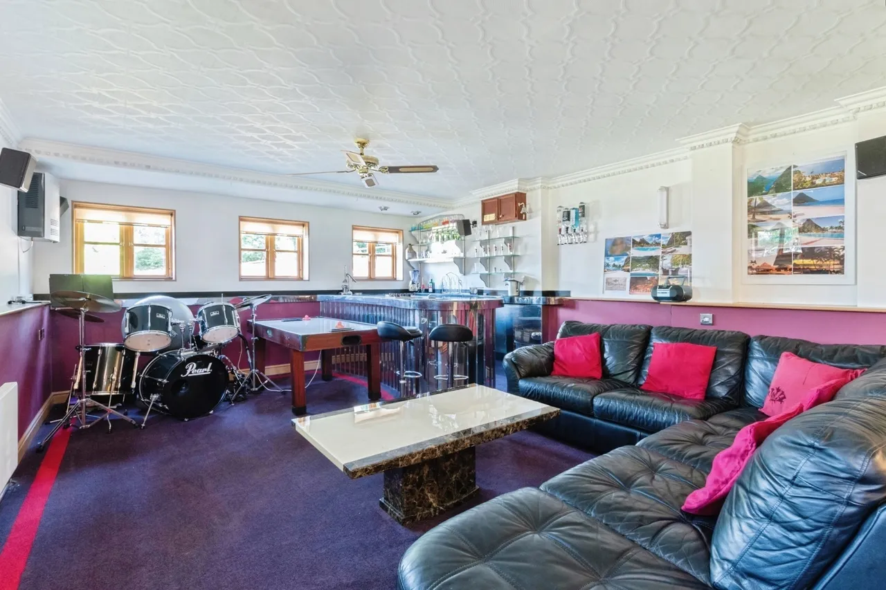 Brook, Lyndhurst, SO43, photo 16