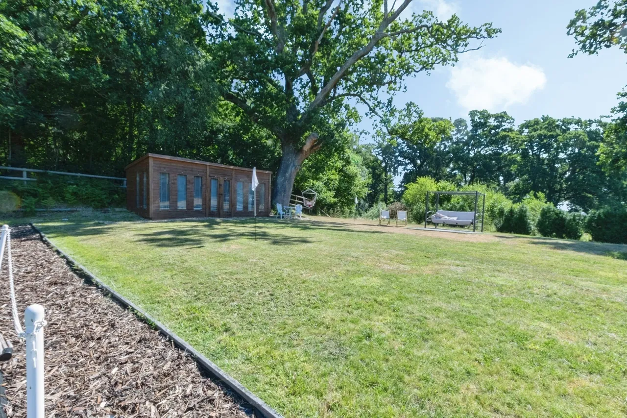 Brook, Lyndhurst, SO43, photo 18