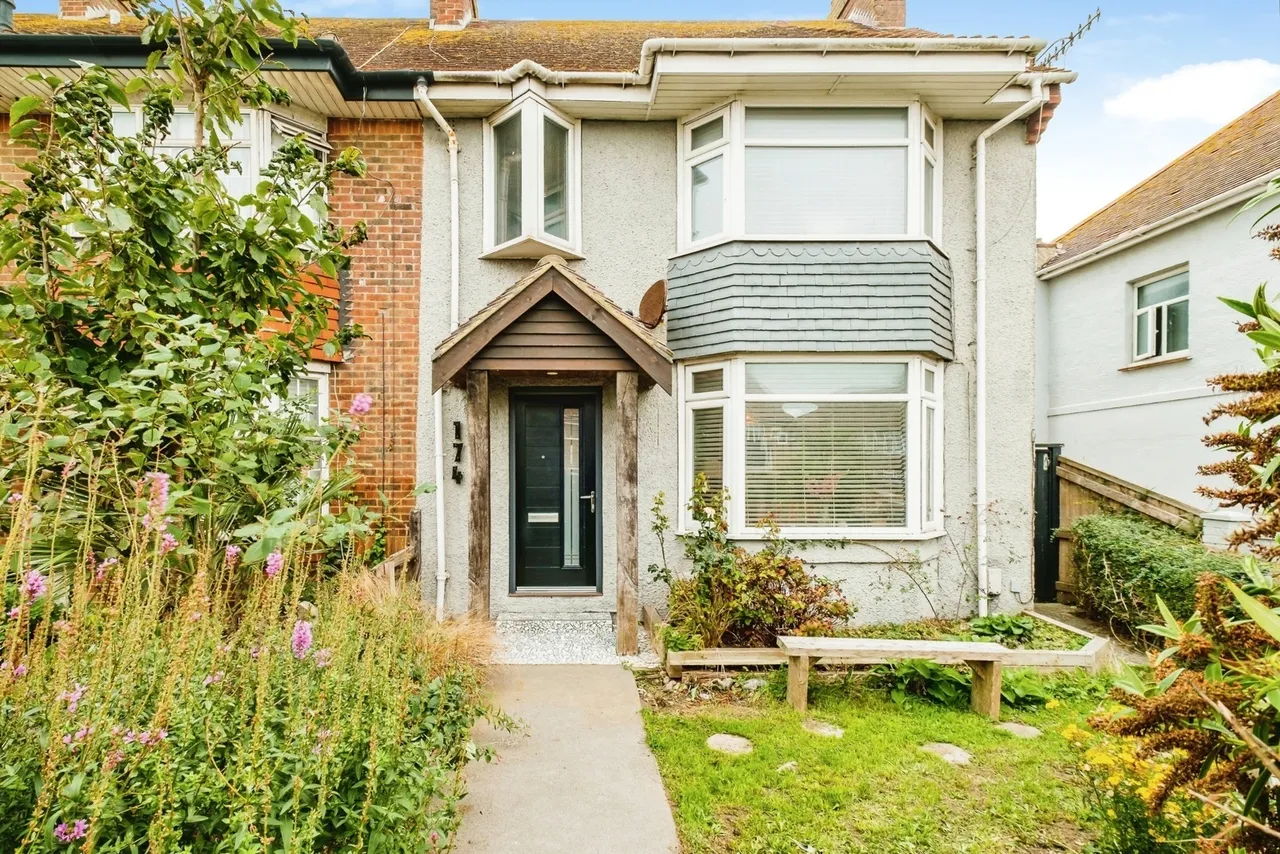 Brougham Road, Worthing, BN11, photo 2
