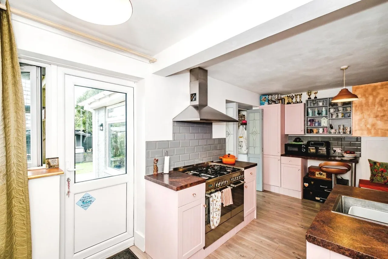 Brougham Road, Worthing, BN11, photo 4