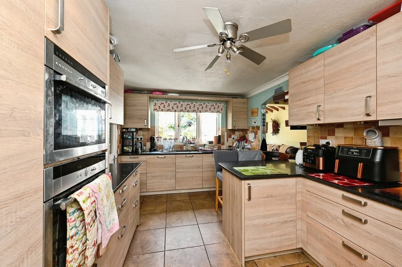 Isle Road, Outwell, Wisbech, Norfolk, PE14, photo 4