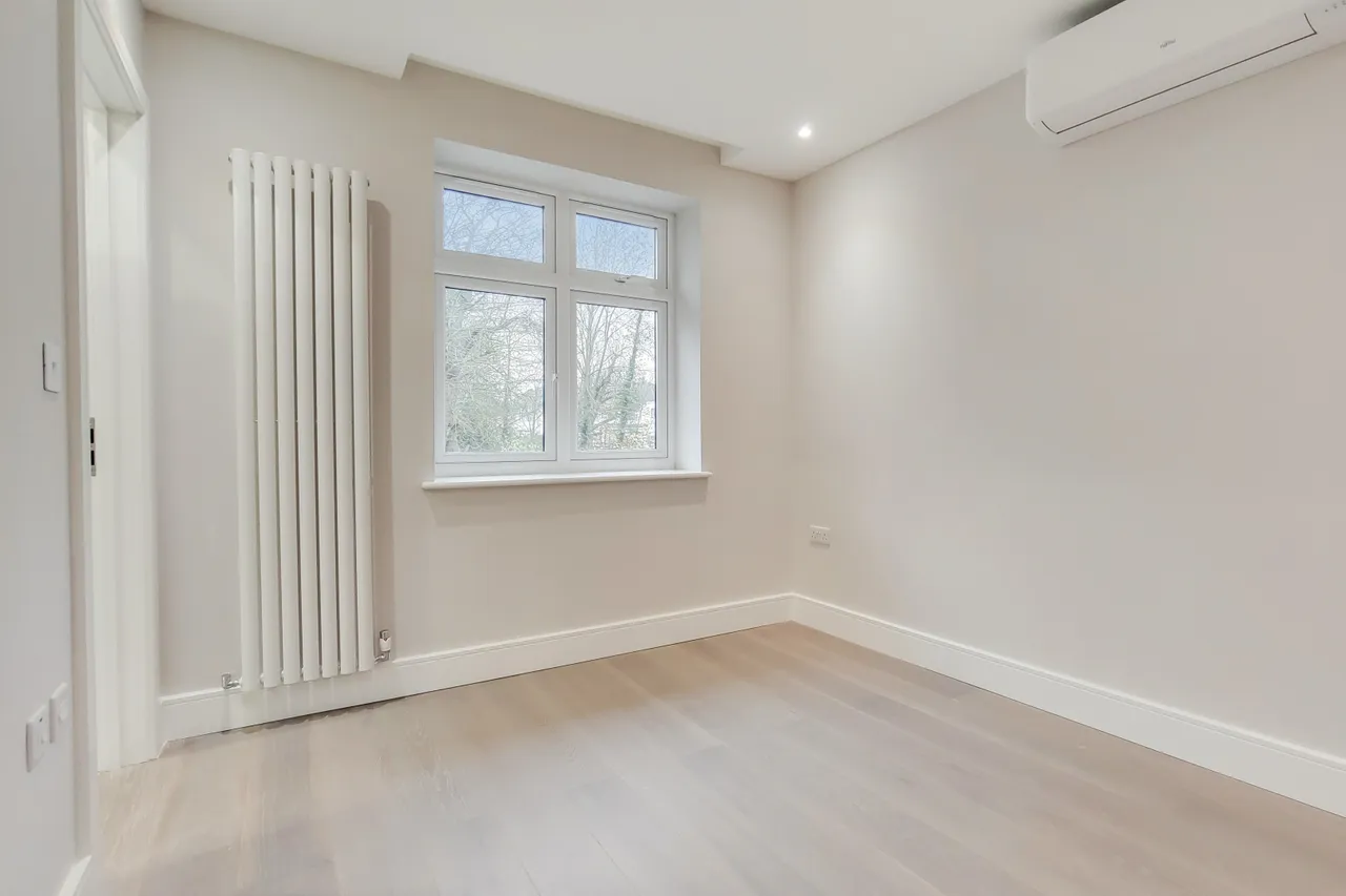 Bridge Lane, Hendon, NW11, photo 19