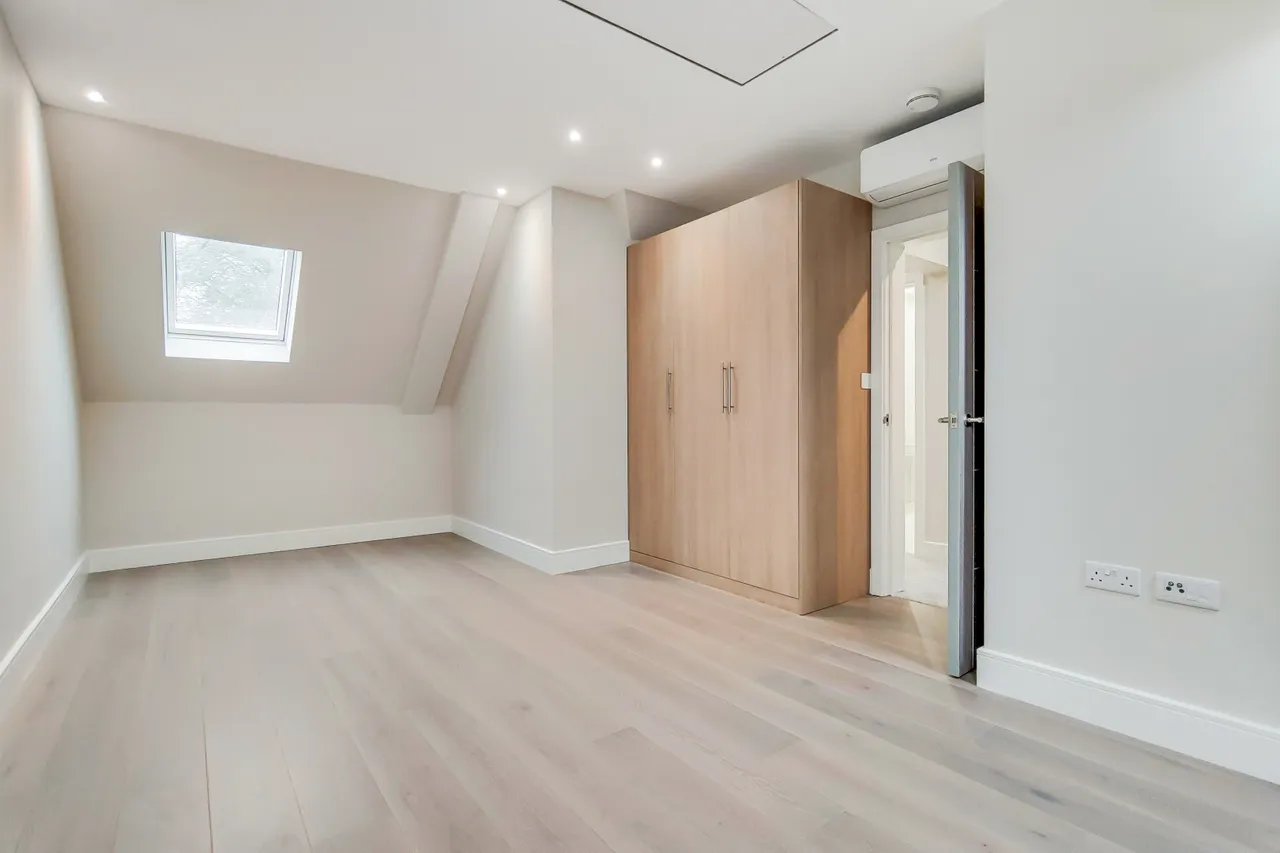 Bridge Lane, Hendon, NW11, photo 24