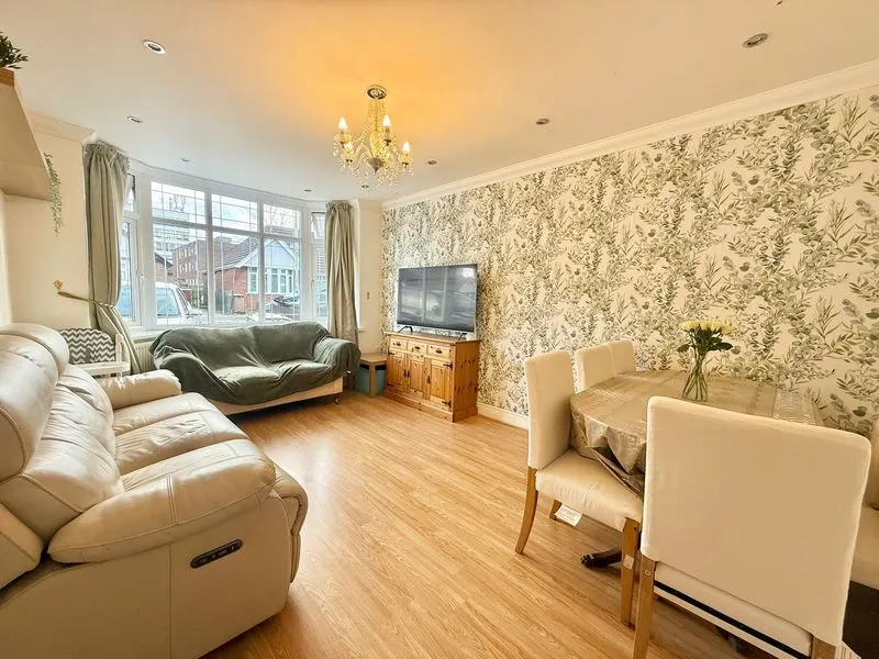 Calnwood Road, Luton LU4 0ET, photo 2