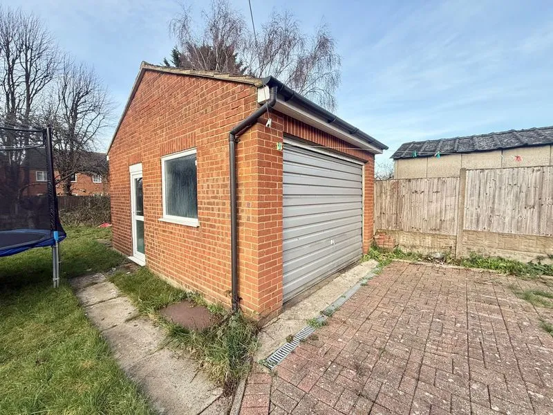 Calnwood Road, Luton LU4 0ET, photo 12