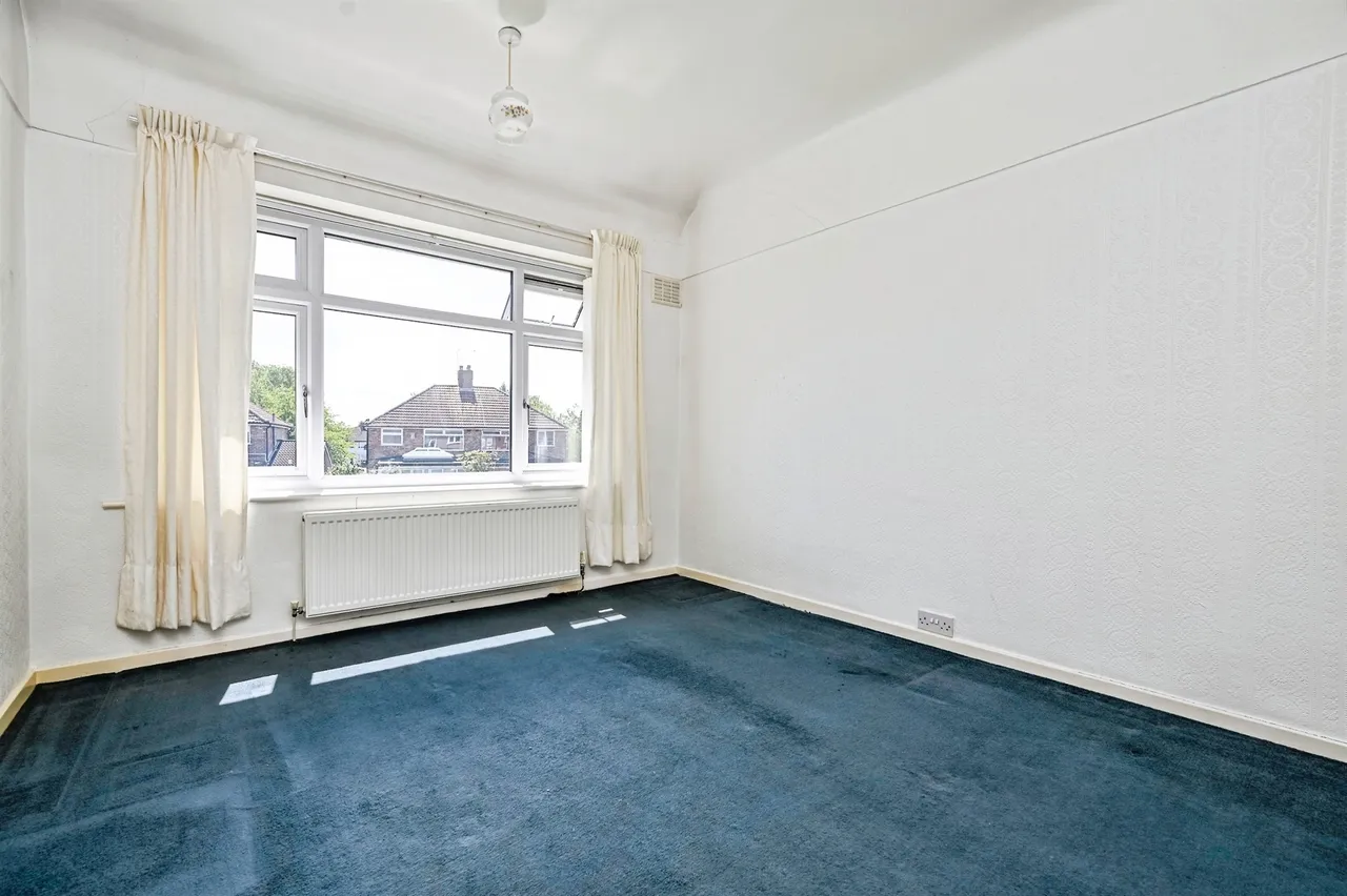 Ashton Drive, Liverpool, L25, photo 9