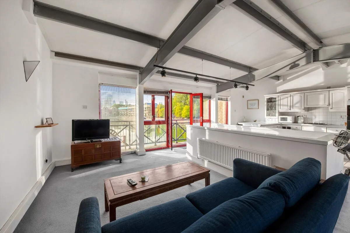 2 bed house for sale, Peartree Lane, London, E1W