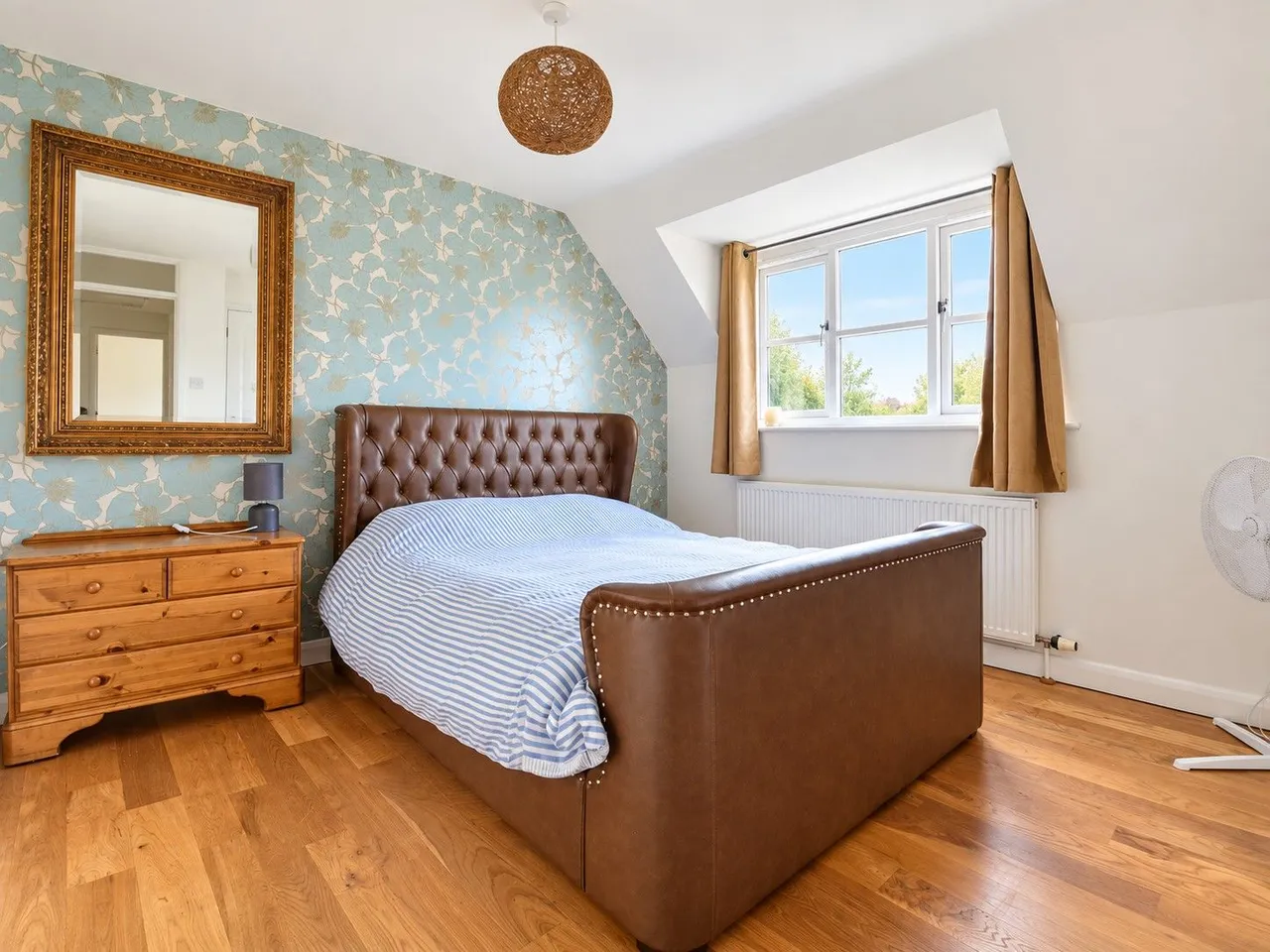 Clifden Road, Worminghall, photo 14