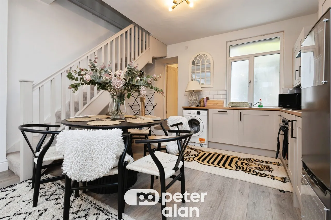 Tonna Road, Maesteg, CF34, photo 8