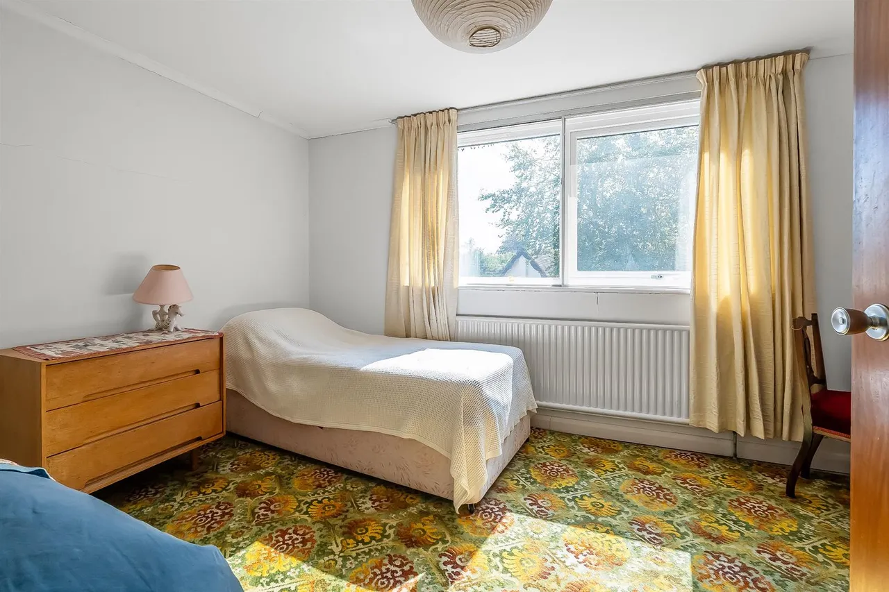 Fox Lane, Little Bookham, KT23, photo 10