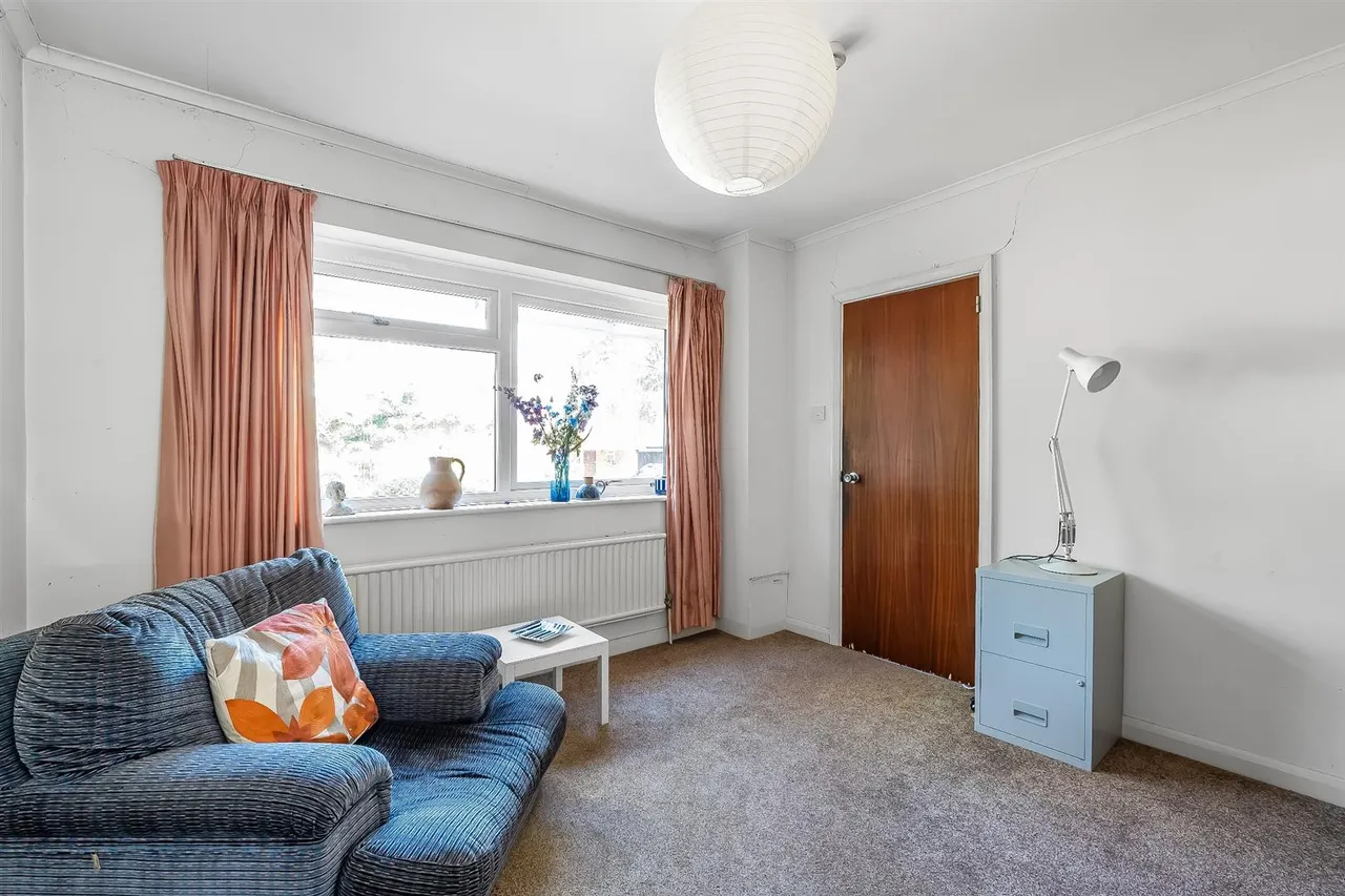 Fox Lane, Little Bookham, KT23, photo 4