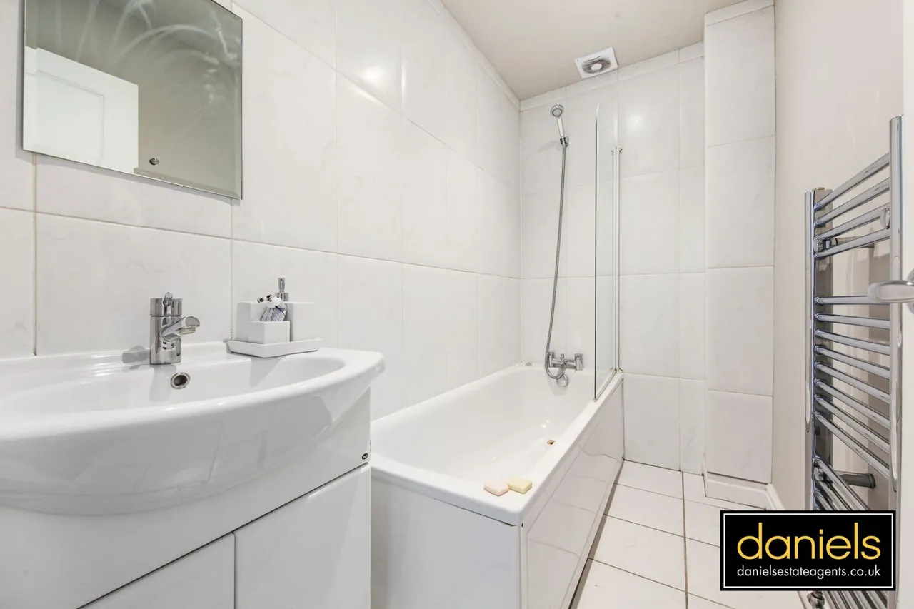 Dyne Road, Kilburn, NW6, photo 8