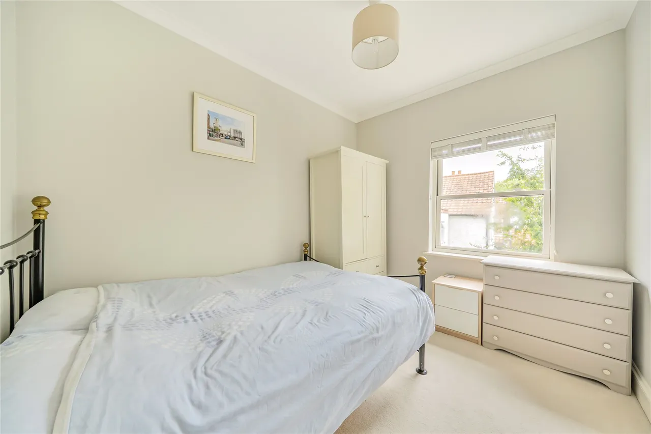 Kingsdowne Road, Surbiton, KT6, photo 9