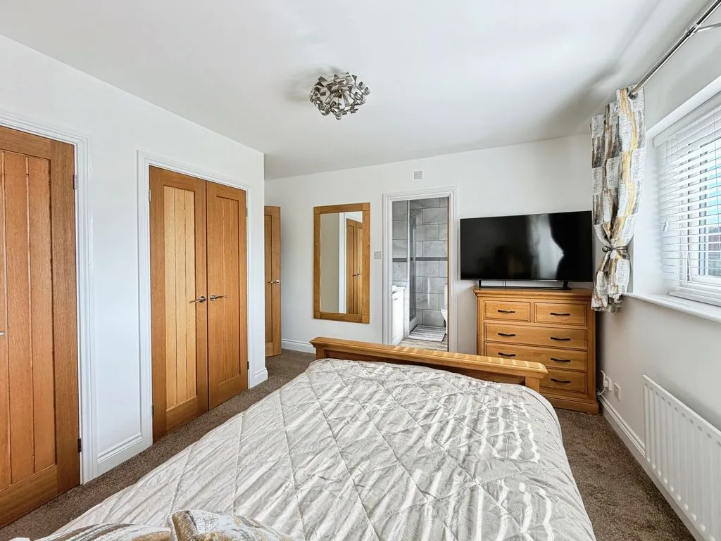 Whitley Bay NE25 9YG, NE25, photo 24