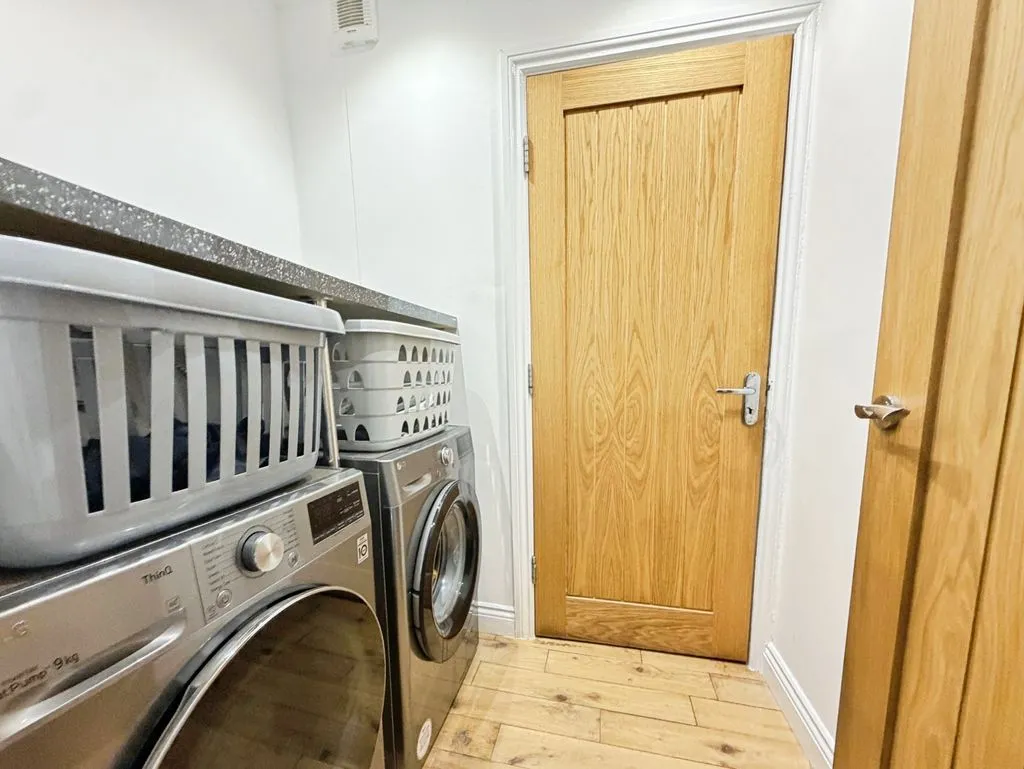 Whitley Bay NE25 9YG, NE25, photo 17