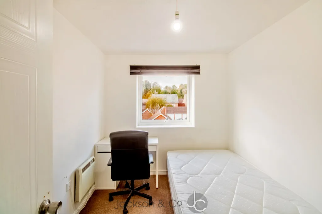 Meachen Road, Colchester, Essex, CO2 8JD, photo 5