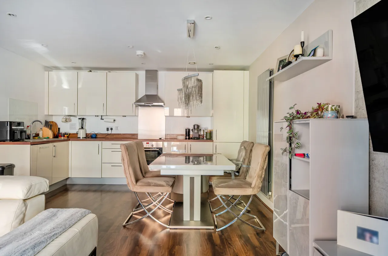 John Thornycroft Road, Woolston, SO19, photo 4