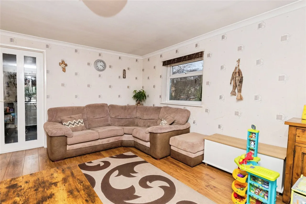 Bridge Close, Horbury, Wakefield, West Yorkshire, WF4, photo 2