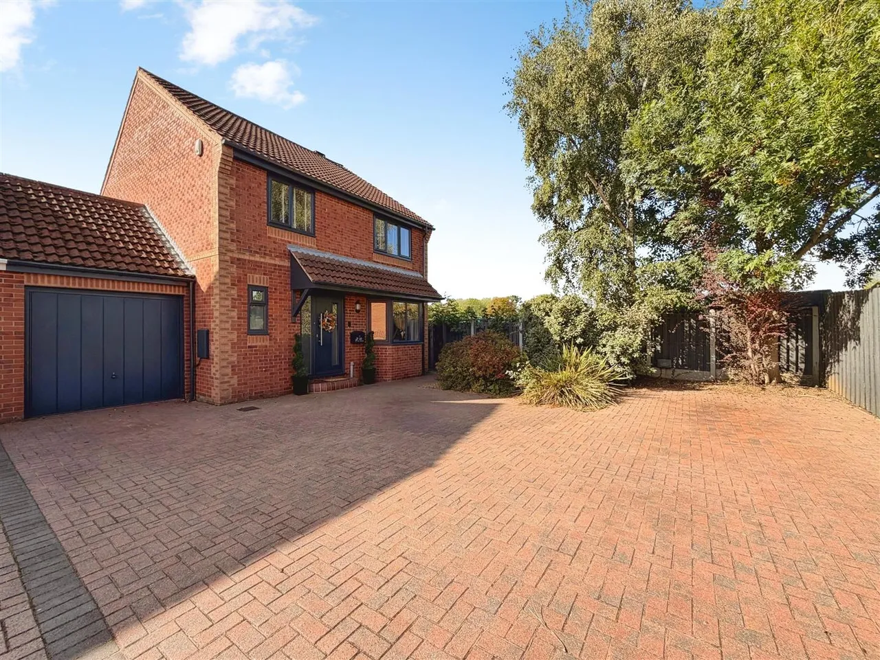4 bed house for sale, The Avenue, Harlington