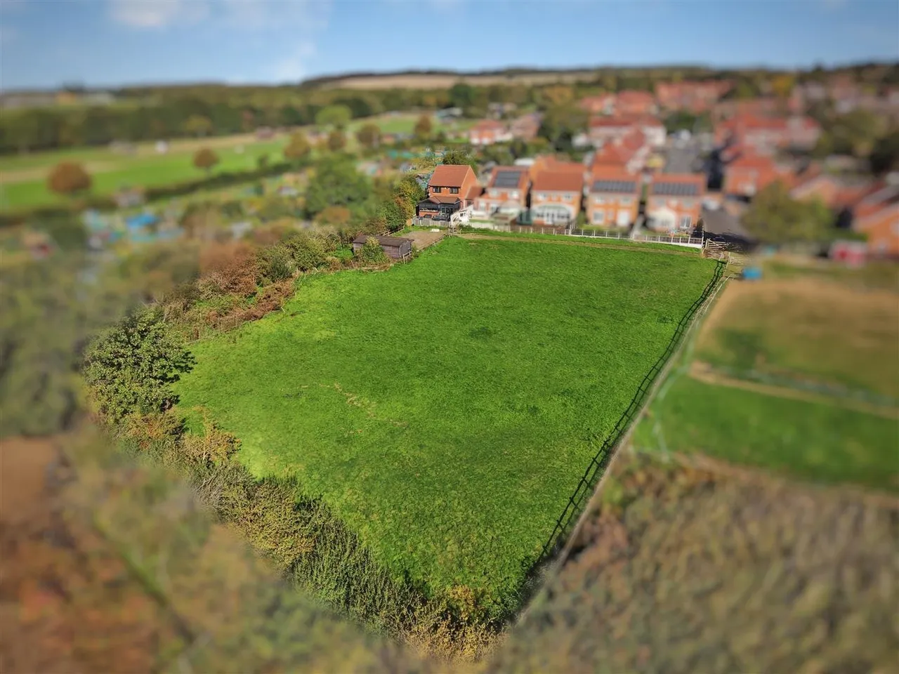 The Avenue, Harlington, photo 2