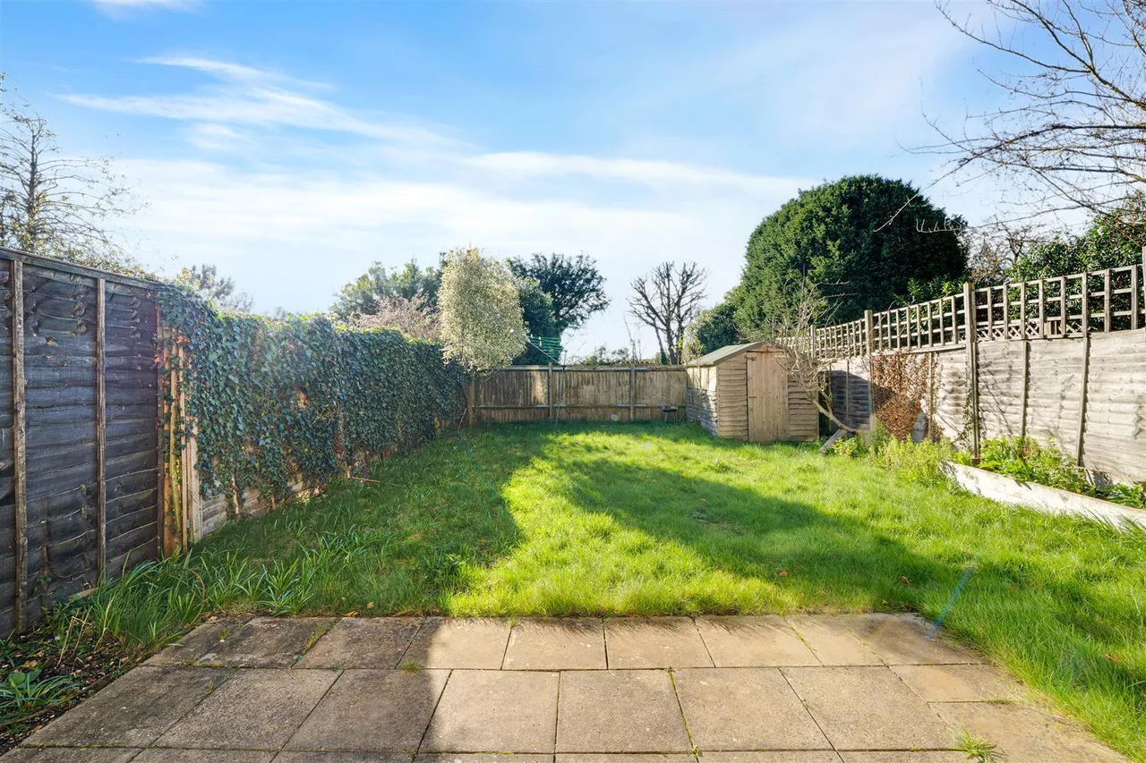 Uxbridge Road, Hampton Hill, TW12, photo 4