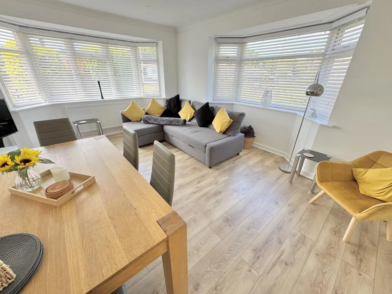 Hazlebury Road, BH17, photo 2