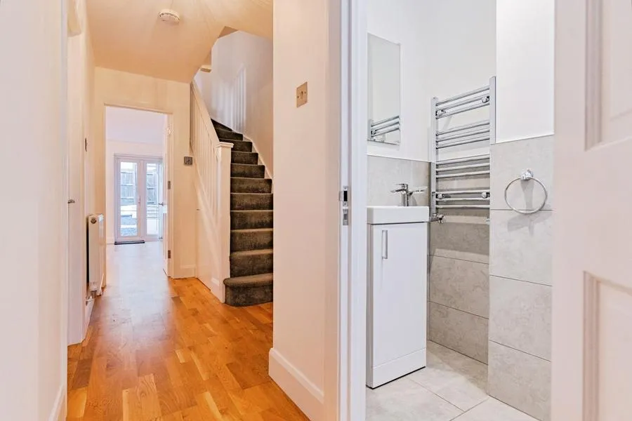 Lordship Lane, London, SE22, photo 2