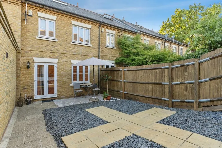Lordship Lane, London, SE22, photo 10