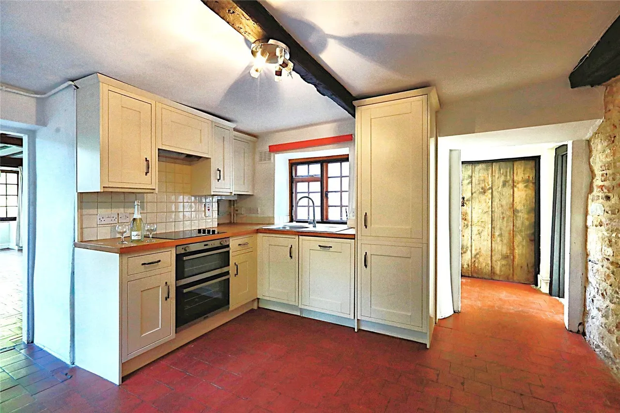 The Cross, Childswickham, WR12, photo 13