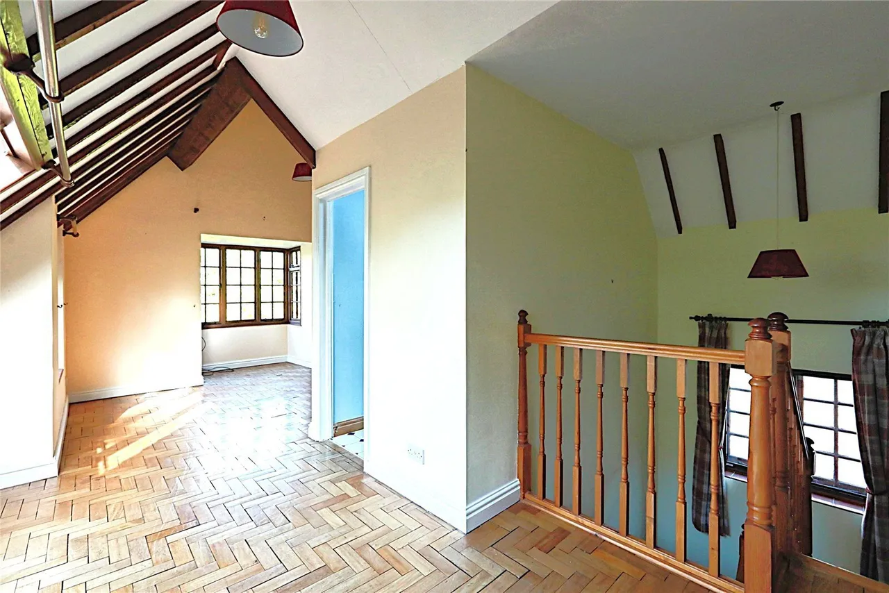 The Cross, Childswickham, WR12, photo 14