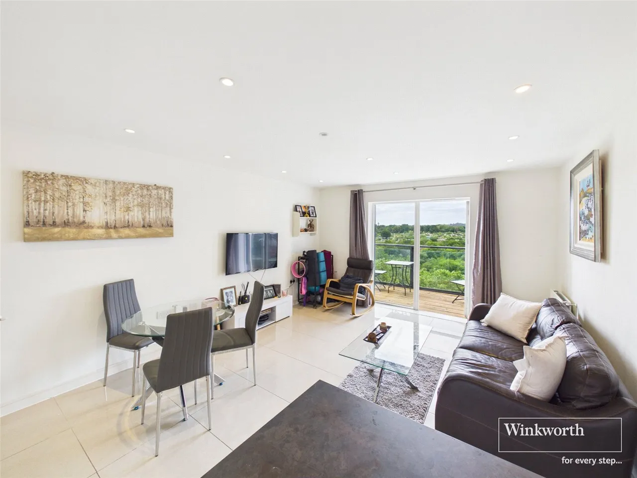 Shearwater Drive, Hendon, London, NW9, photo 2