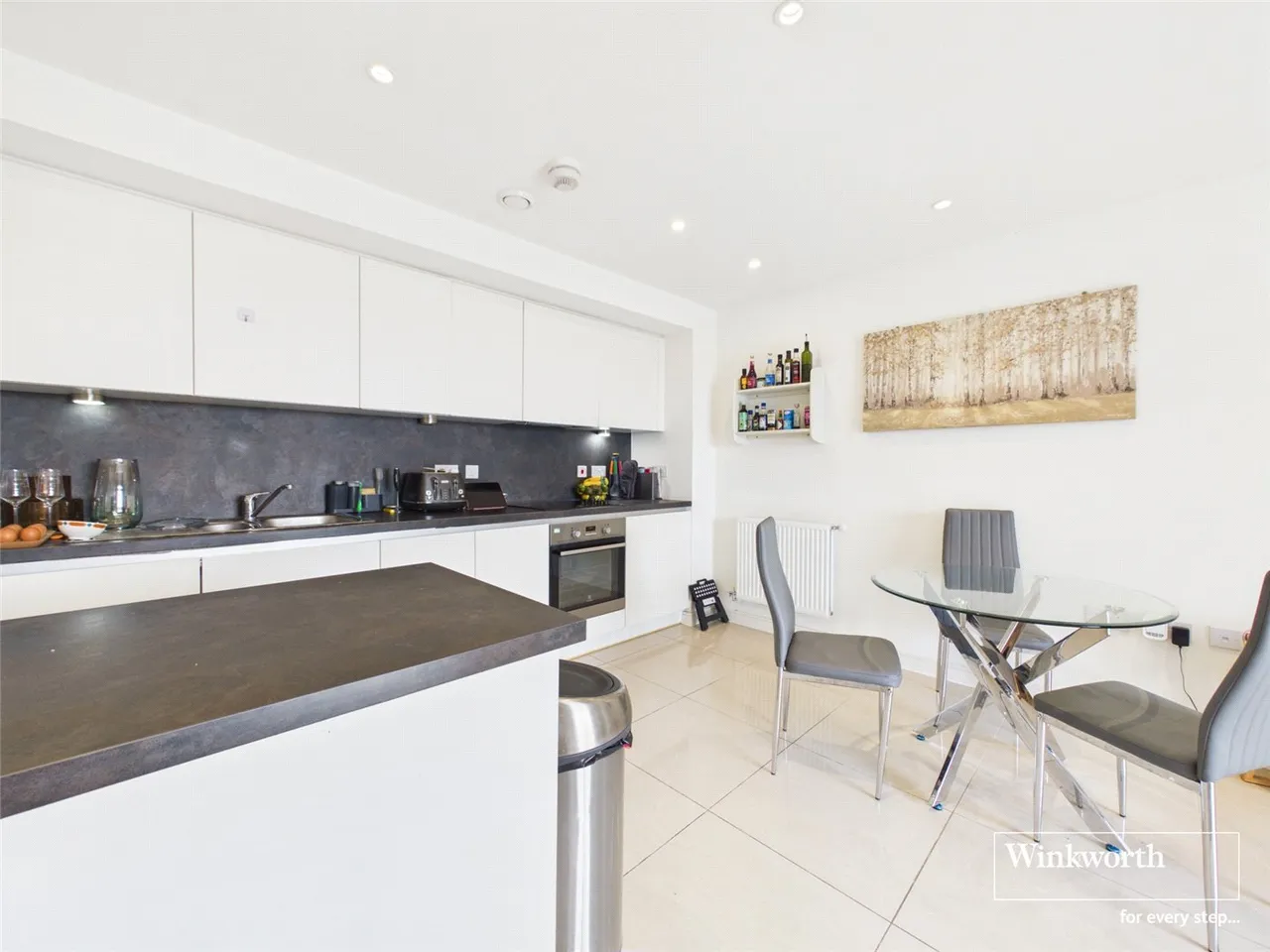 Shearwater Drive, Hendon, London, NW9, photo 4