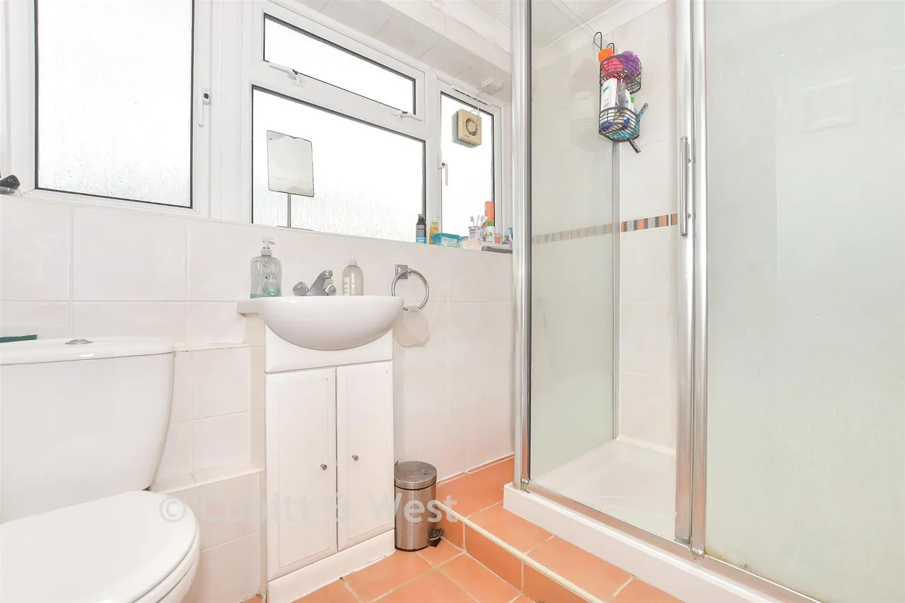 Boswell Road, Tilgate, RH10, photo 10