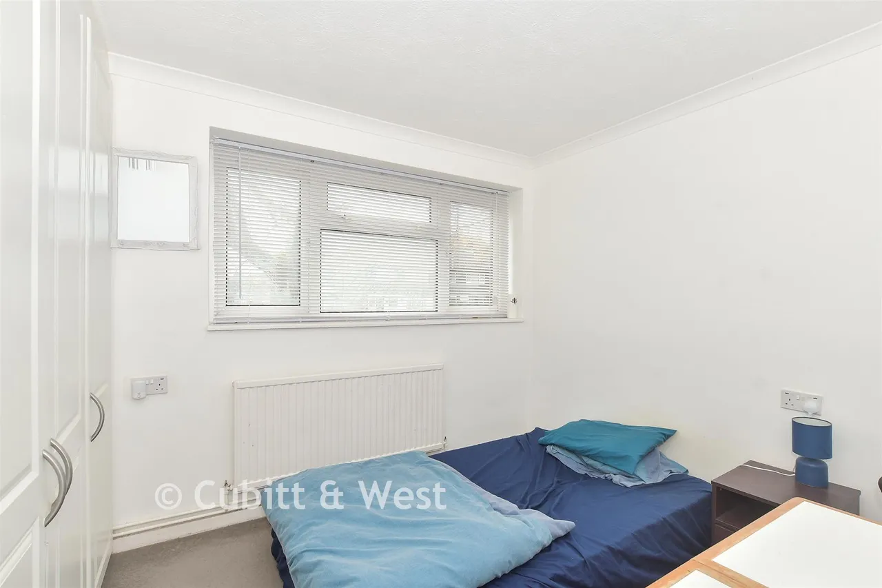 Boswell Road, Tilgate, RH10, photo 8