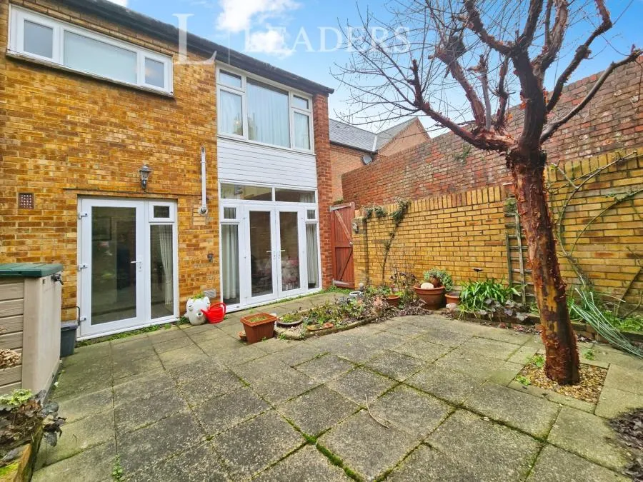 St. Thomas's Street, Portsmouth, PO1, photo 12
