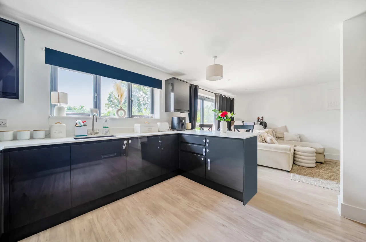 Swanbourne Road, Wick, BN17, photo 4