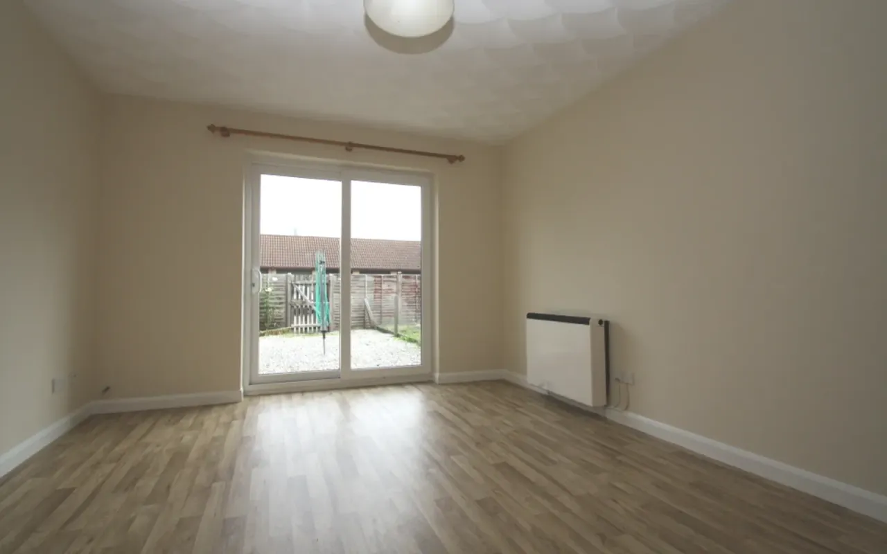 Cromwell Court, Eynesbury, St Neots, ..., photo 2