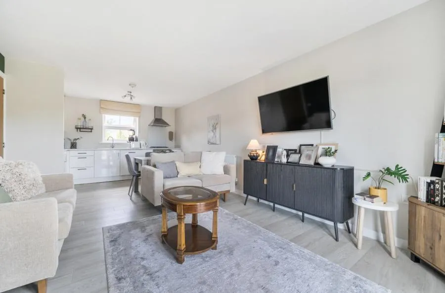 William Heelas Way, Wokingham, RG40, photo 2