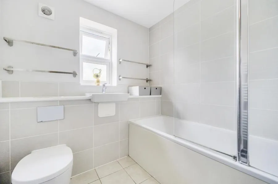 William Heelas Way, Wokingham, RG40, photo 10