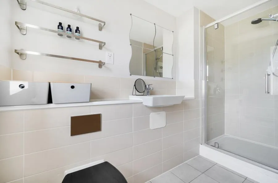 William Heelas Way, Wokingham, RG40, photo 8