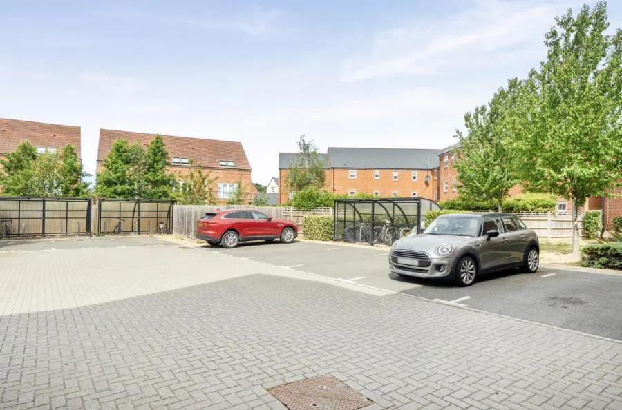 William Heelas Way, Wokingham, RG40, photo 13