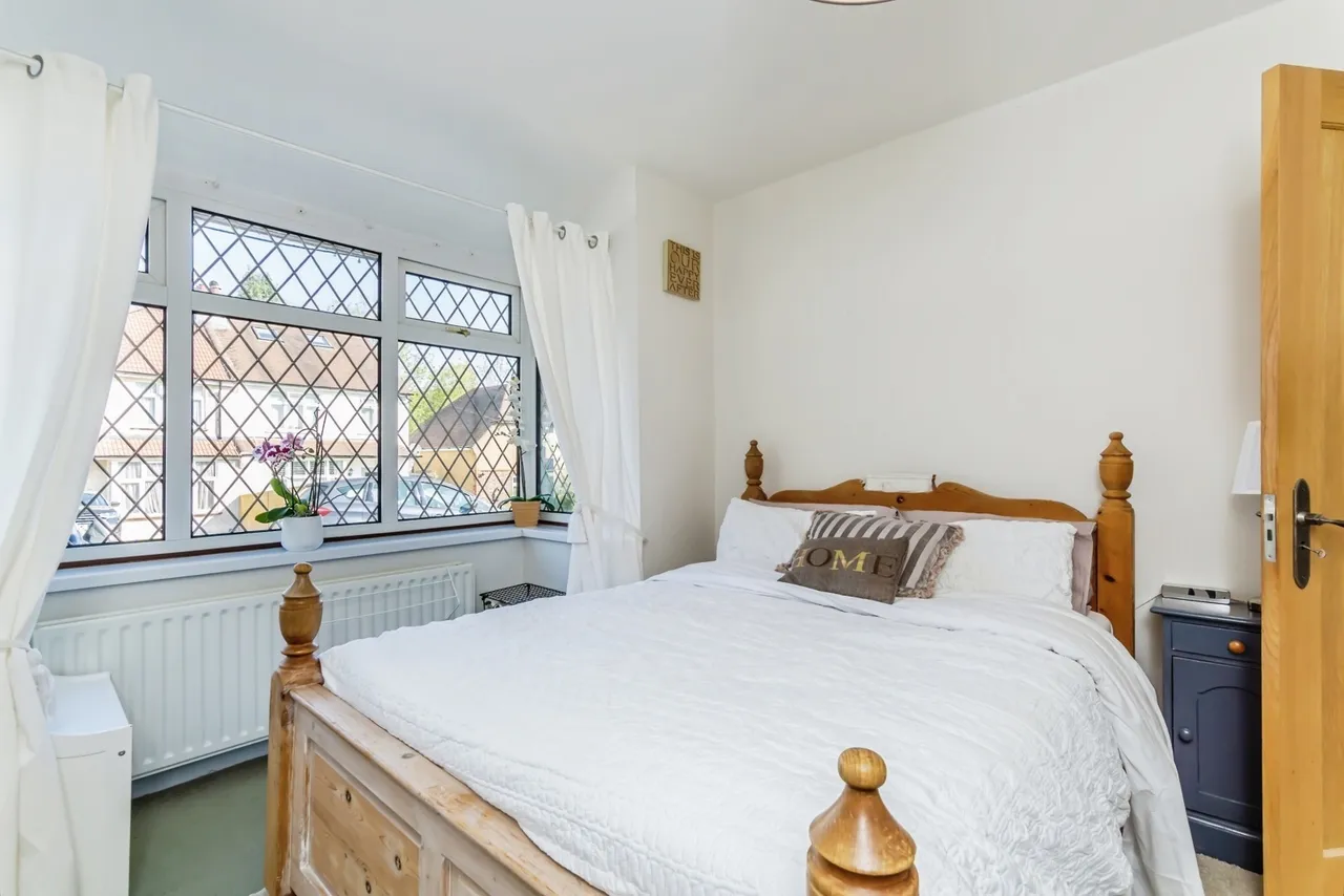 Waverley Avenue, Kenley, Surrey, CR8, photo 8