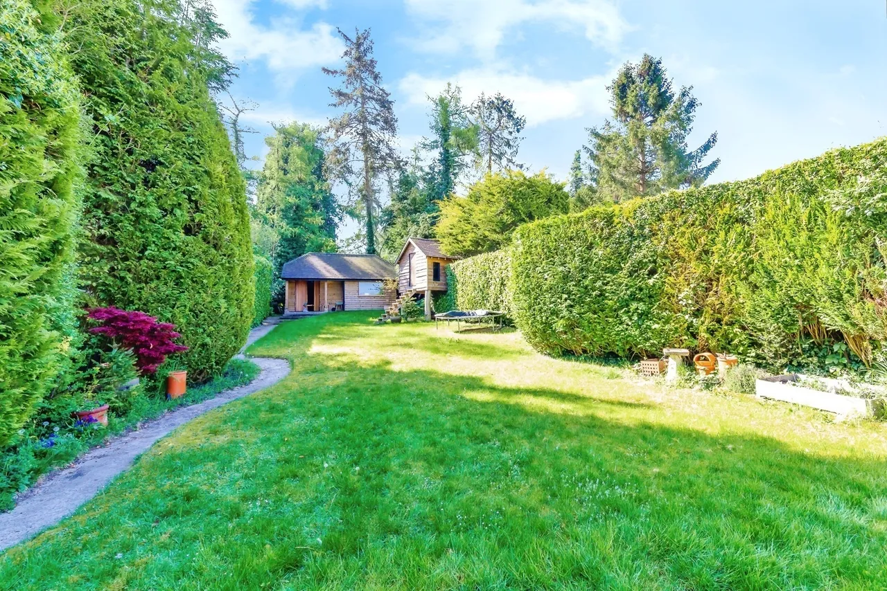 Waverley Avenue, Kenley, Surrey, CR8, photo 16