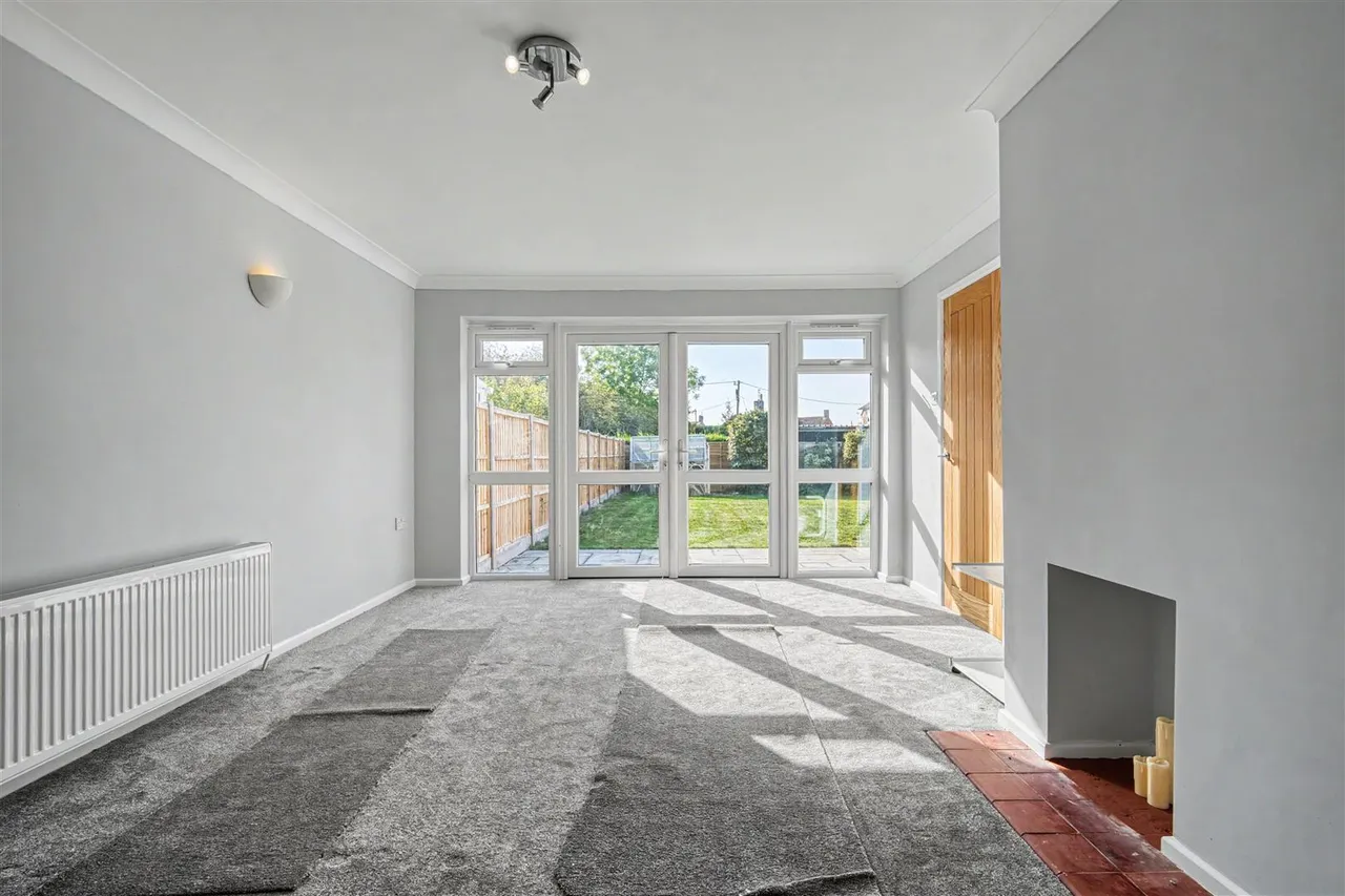 Lammas Close, Gillingham, photo 9