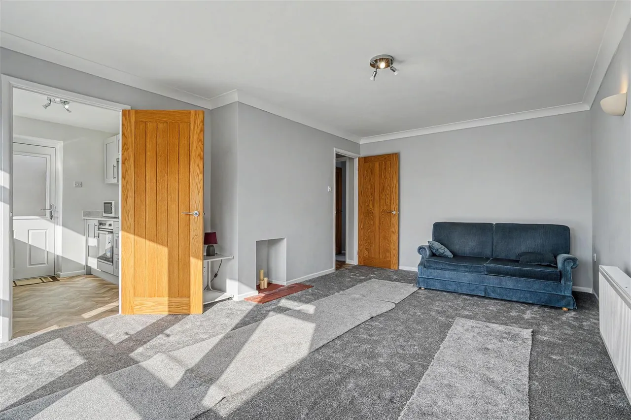 Lammas Close, Gillingham, photo 5