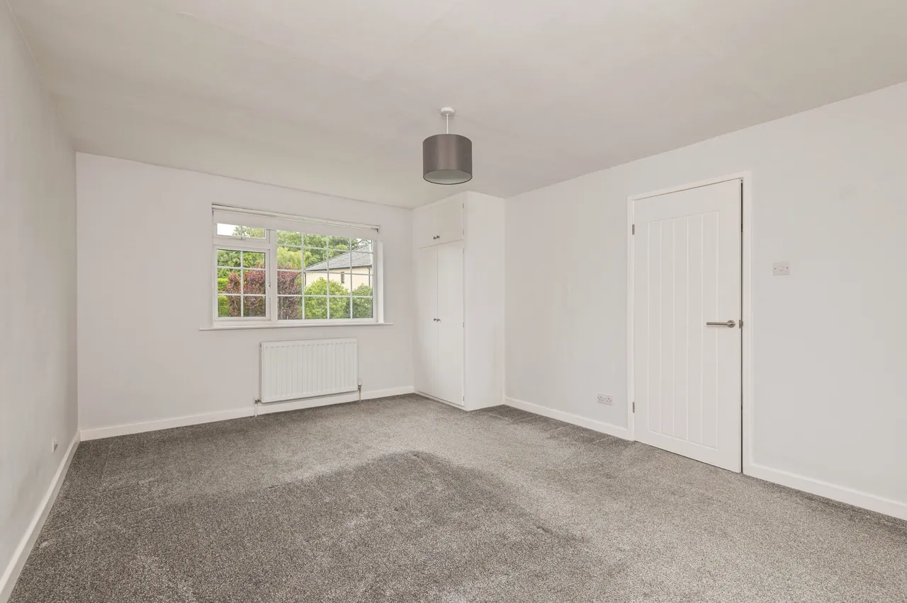 Woodhall Park Grove, Pudsey, LS28, photo 9