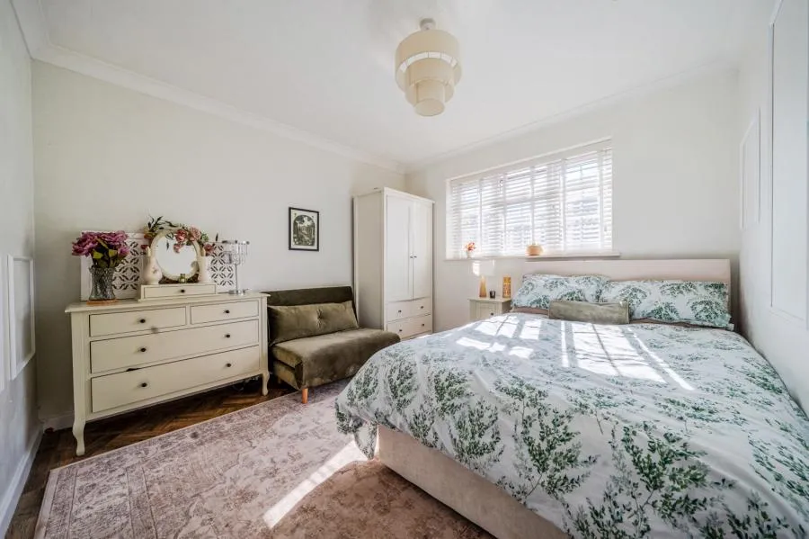 Shilton Road, Carterton, OX18, photo 11