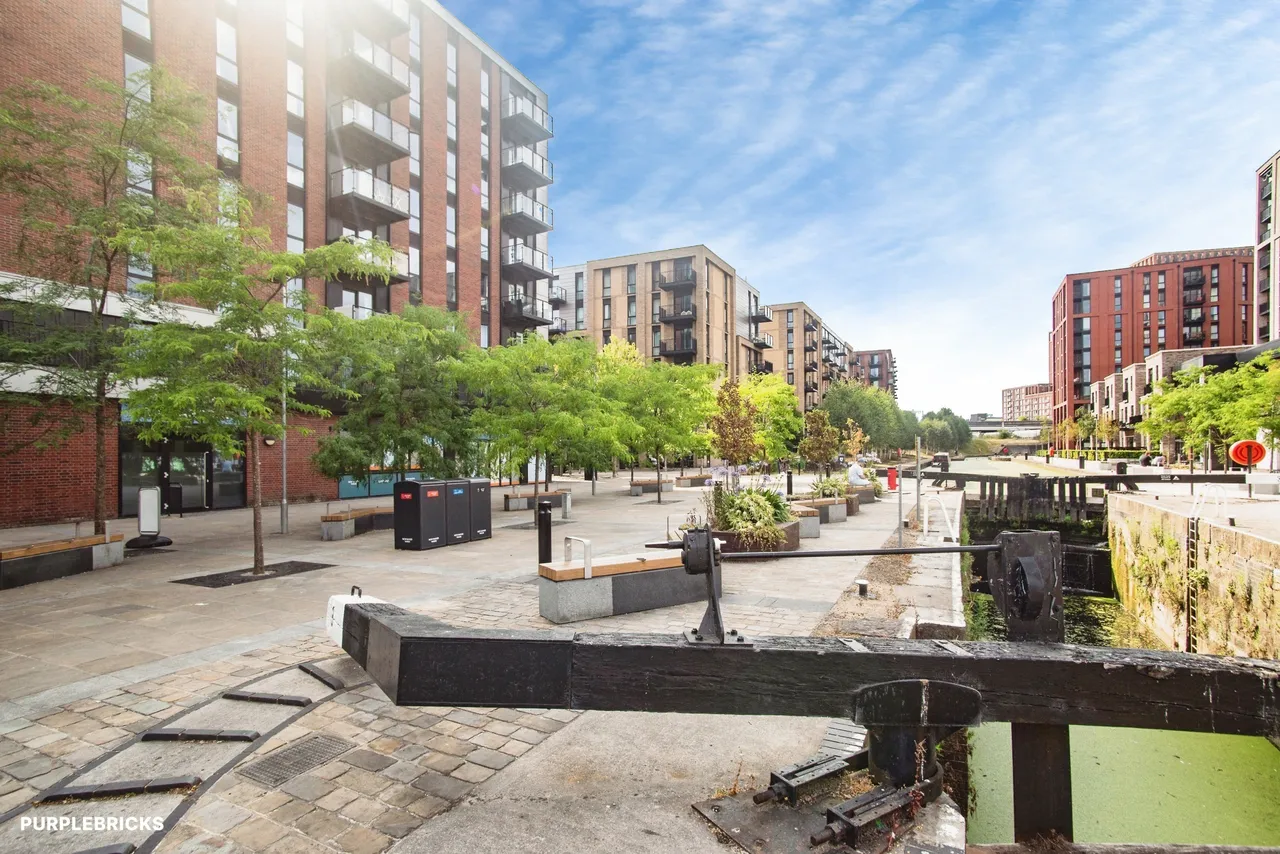Lockgate Square, Salford, M5, photo 9