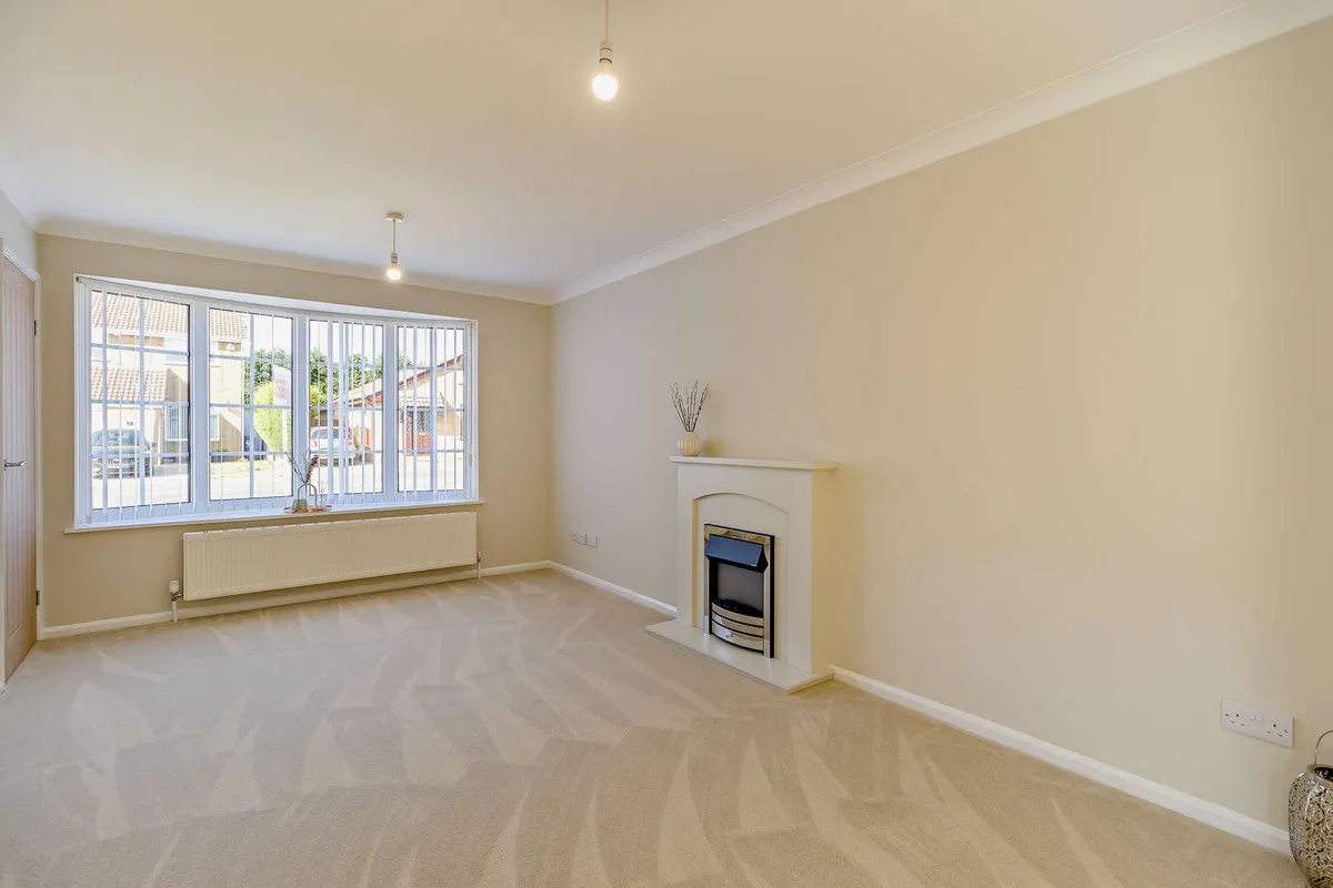 Elmdale Drive, Doncaster, DN3, photo 7