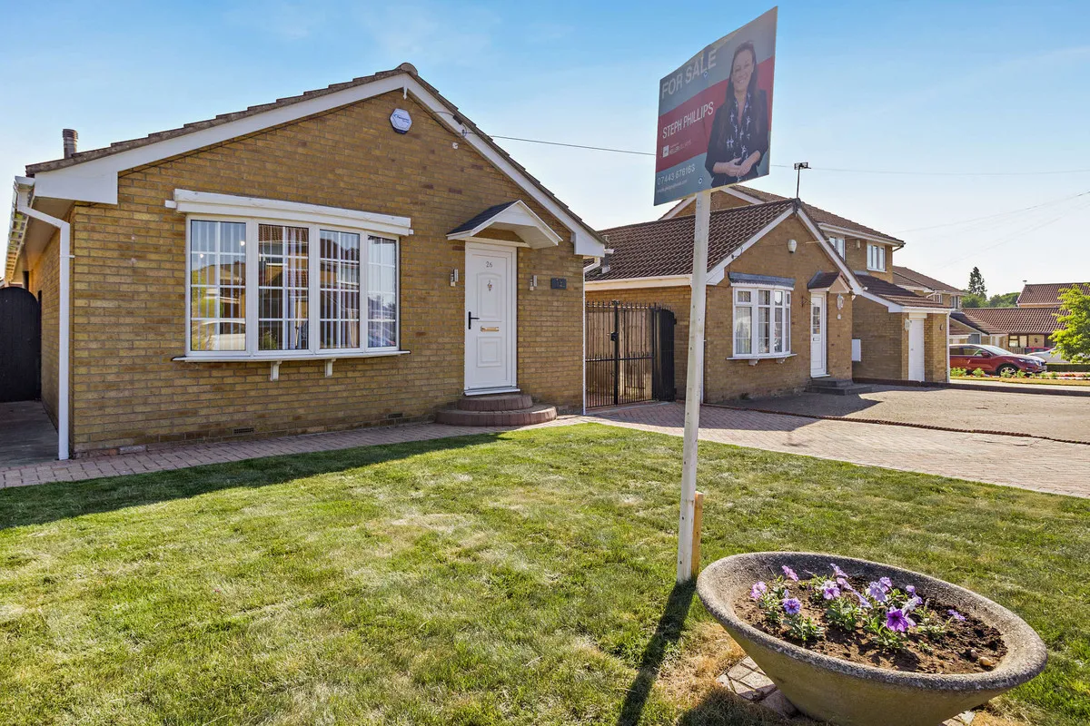 Elmdale Drive, Doncaster, DN3, photo 11